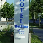 Bettina Garni 3*