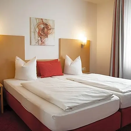 Hotel Bettina Garni 3*