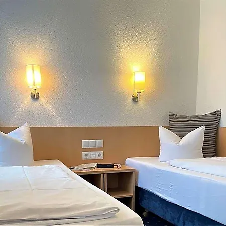 Bettina Garni Hotel Guenzburg